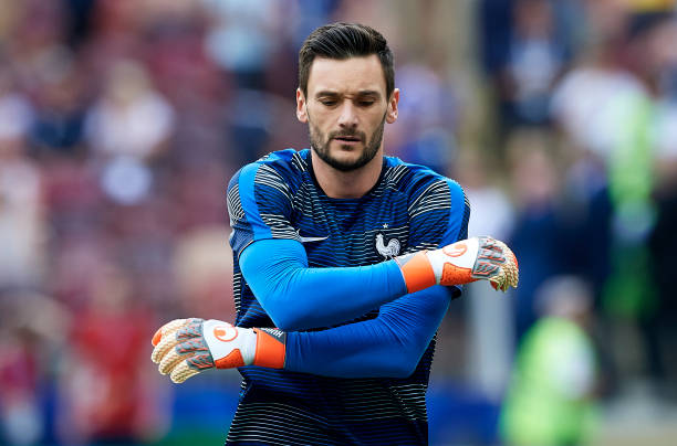 足坛独树一 足坛独树一