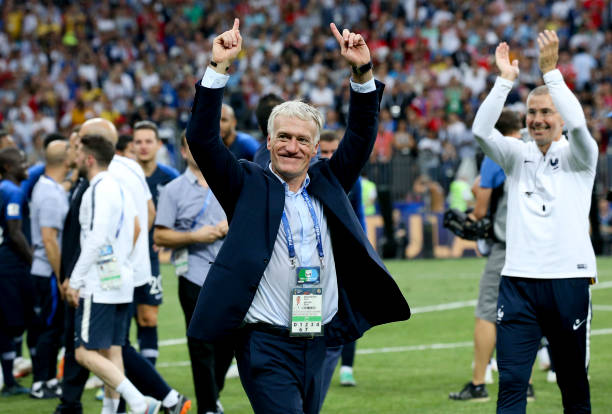 持与信任的 持与信任的