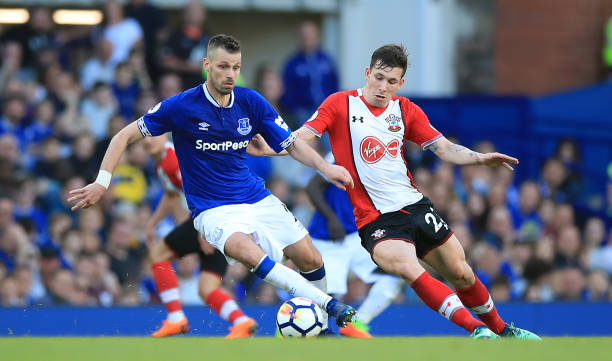 让他成为德 让他成为德